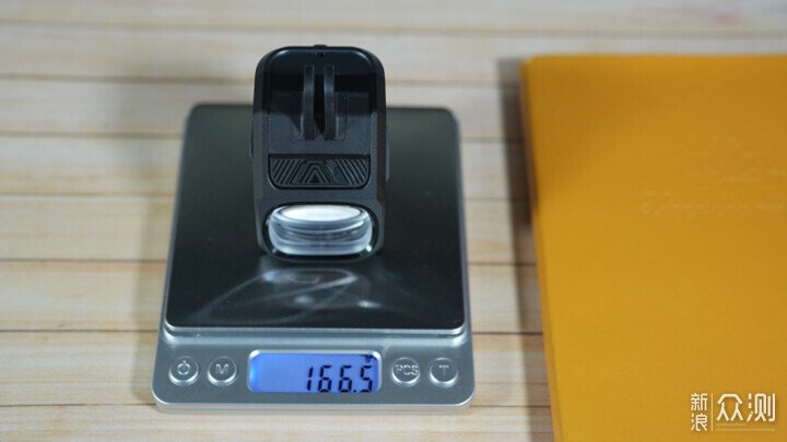 玩爆夜騎二百米遠光盯住你-邁極炫CBL1600PRO_新浪眾測