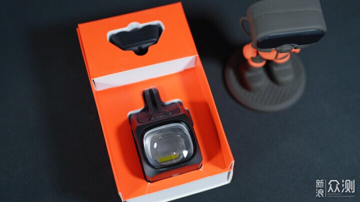 玩爆夜騎二百米遠光盯住你-邁極炫CBL1600PRO_新浪眾測