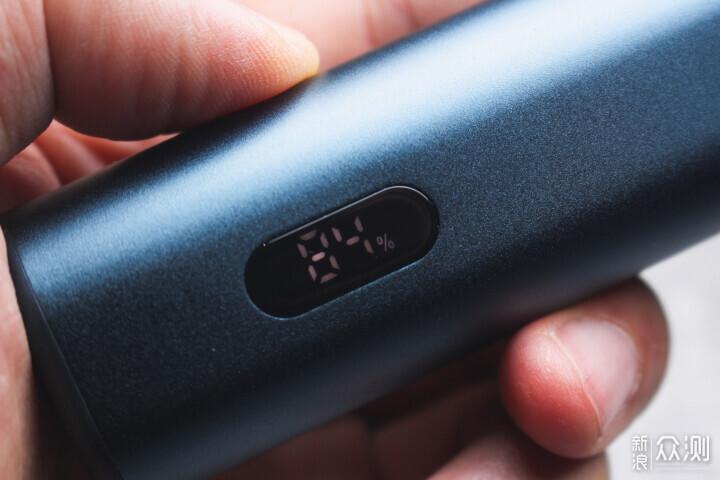 未野MRX剃鬚刀:五刀頭高轉速讓剃鬚成為享受_新浪眾測