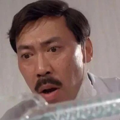 知名演员冯淬帆去世，曾主演多部经典影片，网友悼念！他一生未婚，5天前发文悼念许绍雄：愚兄随后来