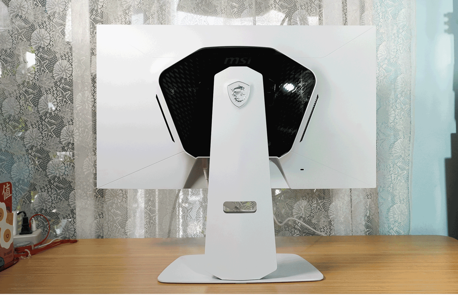 漂亮又能打,微星顯示器MPG 274URDFW E16M實測_新浪眾測