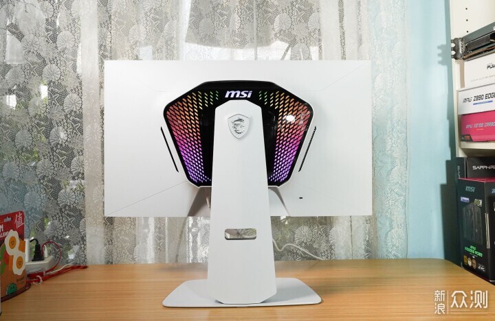 漂亮又能打,微星顯示器MPG 274URDFW E16M實測 漂亮又能打,微星顯示器MPG 274URDFW E16M實測