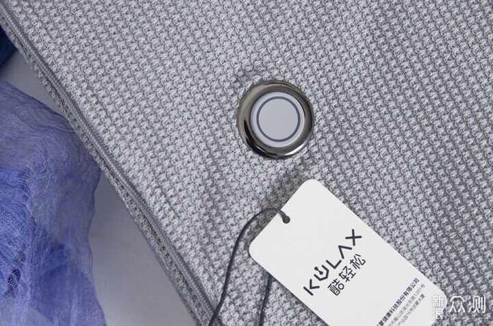 拒絕臃腫！“移動小暖爐”讓老婆冬天又暖又美 _新浪眾測