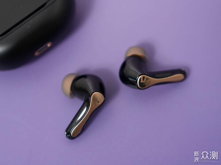 打工黨預算不多的耳機推薦：泥炭Air5 Pro+ _新浪眾測