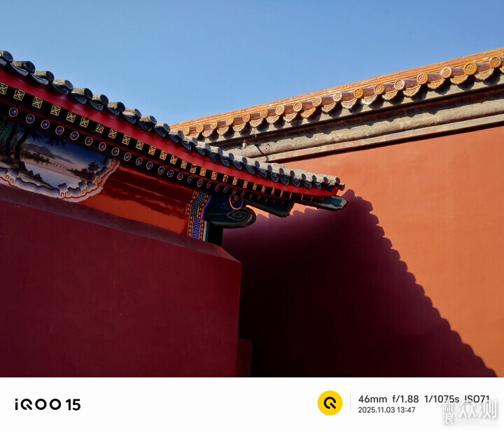 詳談iQOO15手機的拍照功能的強大和樂趣多多_新浪眾測