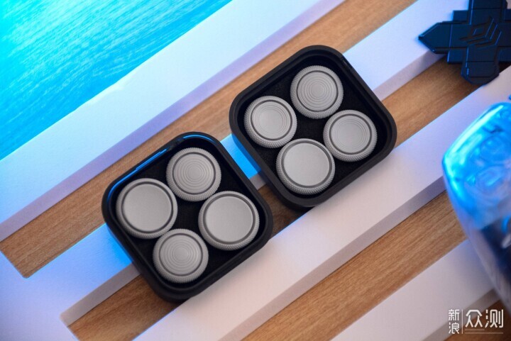 這才是專業玩家的選擇:黑克斯PHANTOM幻刃_新浪眾測