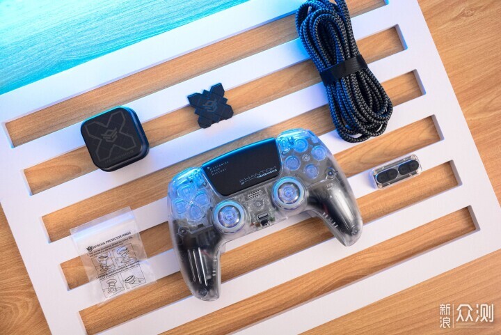 這才是專業玩家的選擇:黑克斯PHANTOM幻刃_新浪眾測