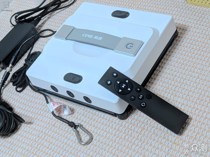 千元內搞定高層擦窗，性能拉滿更能一機多用！_新浪眾測