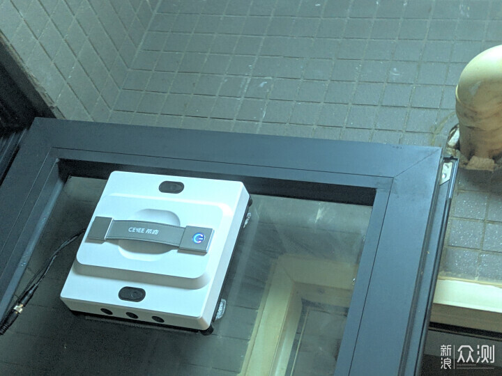 千元內搞定高層擦窗，性能拉滿更能一機多用！_新浪眾測