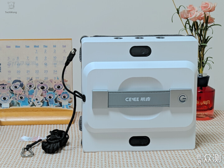 千元內搞定高層擦窗，性能拉滿更能一機多用！_新浪眾測