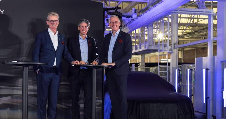 宾利汽车首款纯电SUV开启预生产  将于2027年引入市场