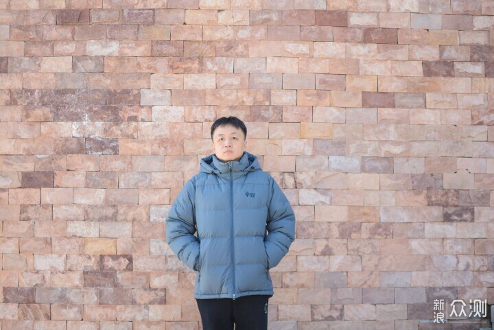 羽絨服天花板:黑冰經典款天樞PLUS鵝絨羽絨服_新浪眾測