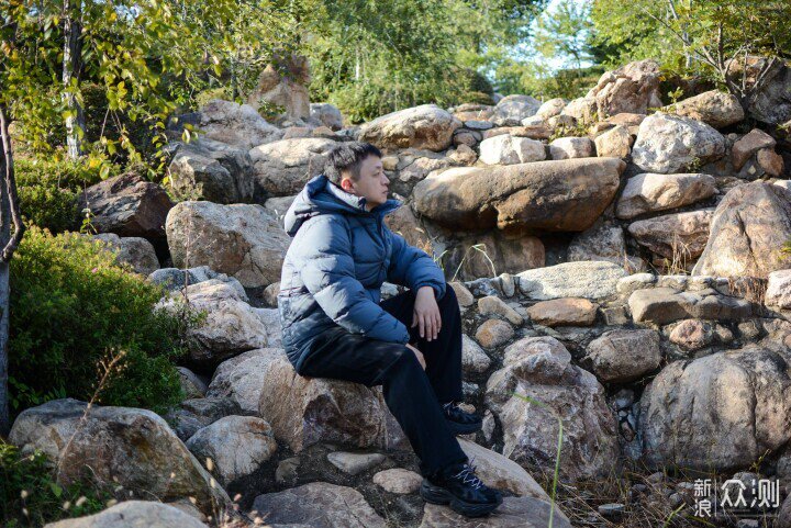 羽絨服天花板:黑冰經典款天樞PLUS鵝絨羽絨服_新浪眾測