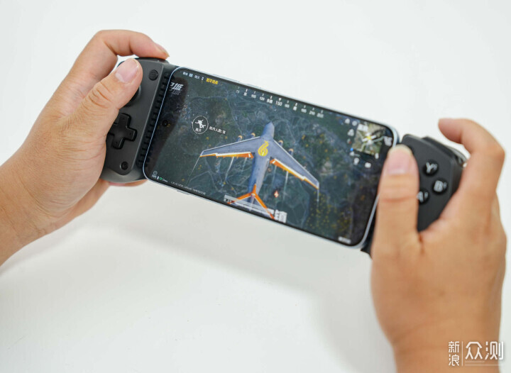 為了那句“小孩依舊”,我入手了這款冠軍手柄_新浪眾測