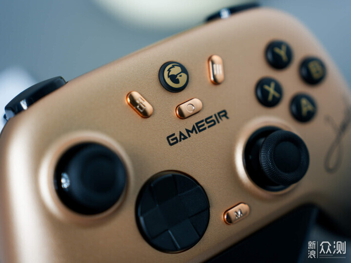 為了那句“小孩依舊”,我入手了這款冠軍手柄_新浪眾測