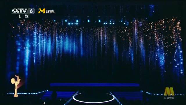 万茜和电影中的自己对话