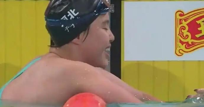 13岁天才少女破叶诗文13年亚洲纪录！于子迪战胜余依婷女子200混夺金