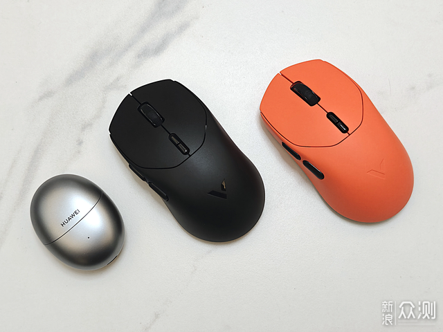 輕量化電競新標杆雷柏VT1與VT1 MAX雙滑鼠評測_新浪眾測