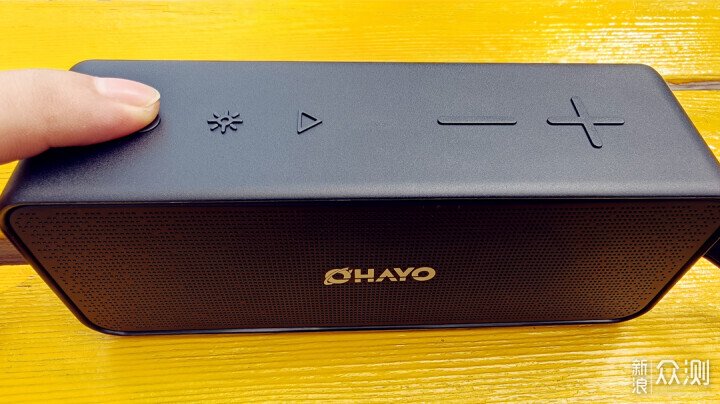 聲光雕刻家:雷登S11用45W重塑移動音場邊界_新浪眾測