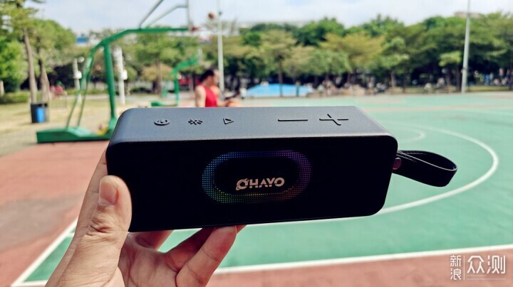 聲光雕刻家:雷登S11用45W重塑移動音場邊界_新浪眾測