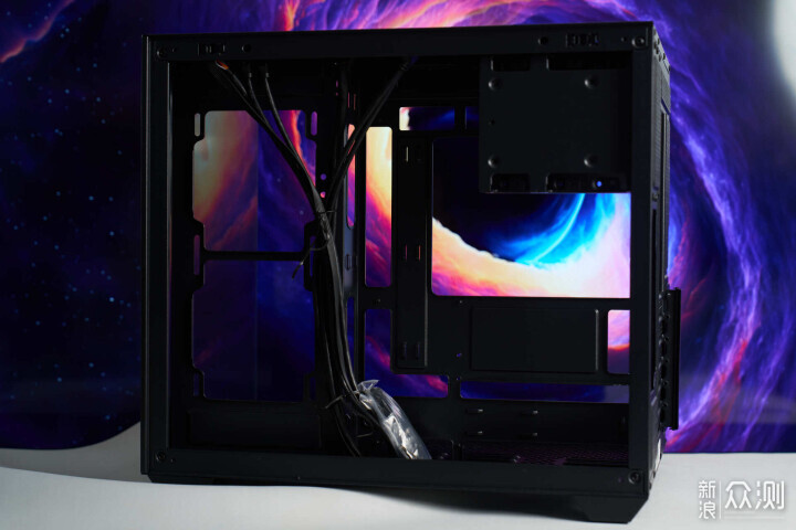 海王星 EVO 裝機分享雙倉結構 散熱焦慮不存在_新浪眾測