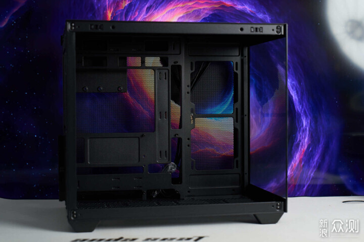 海王星 EVO 裝機分享雙倉結構 散熱焦慮不存在_新浪眾測