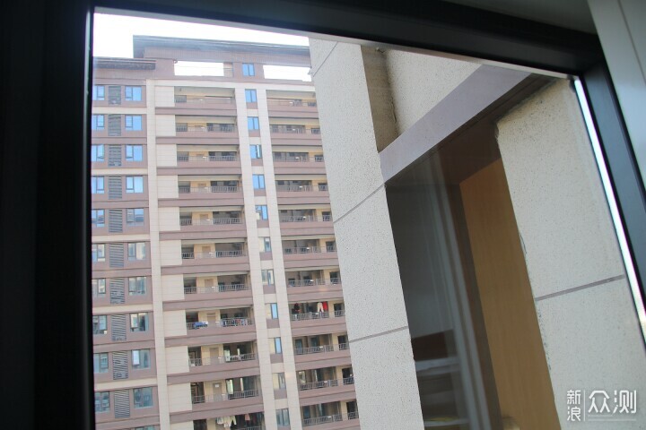 高空擦窗不再難!希亦W1擦窗機器人評測體驗_新浪眾測