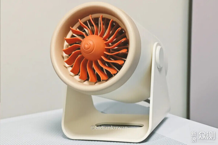 充電聽歌取暖:2025雙十一實用好物剁手指南_新浪眾測