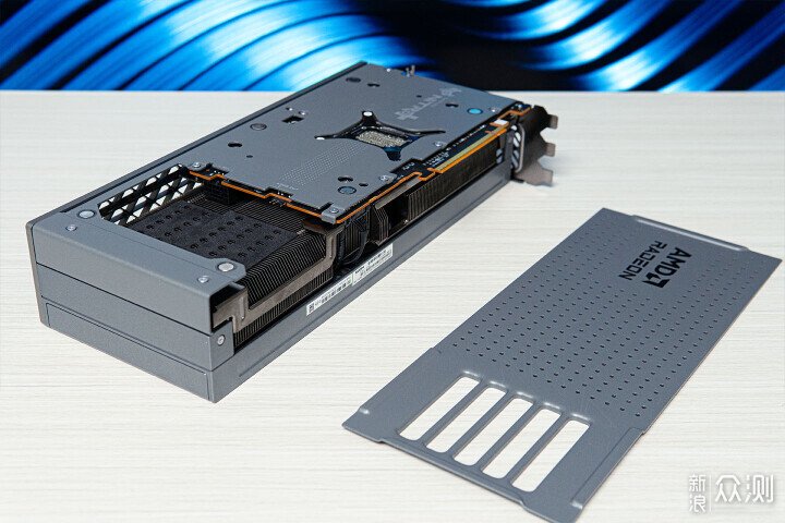 為4k遊戲準備，1.5W黑色MATX整機分享_新浪眾測