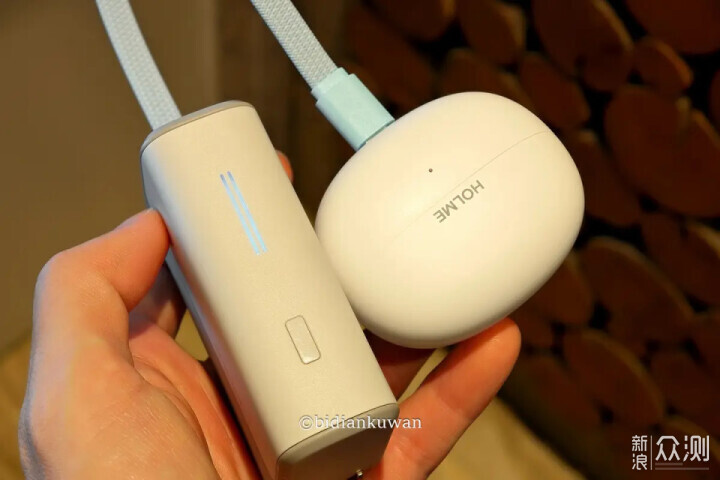 充電聽歌取暖:2025雙十一實用好物剁手指南_新浪眾測