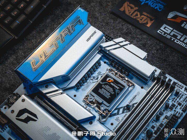 高顏值AI向白色主題裝機_新浪眾測