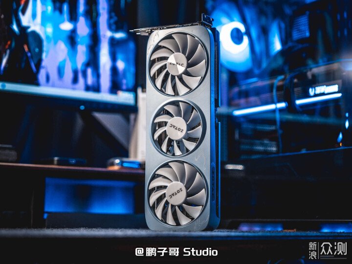 高顏值AI向白色主題裝機_新浪眾測