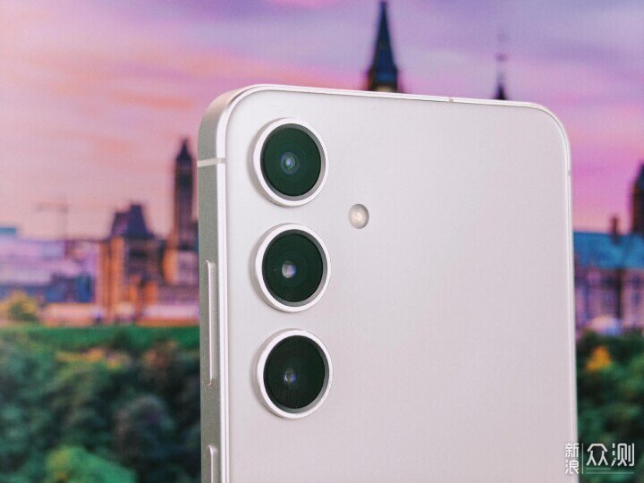 好看的輕薄大屏旗艦，SamsungGalaxy S24+體驗_新浪眾測