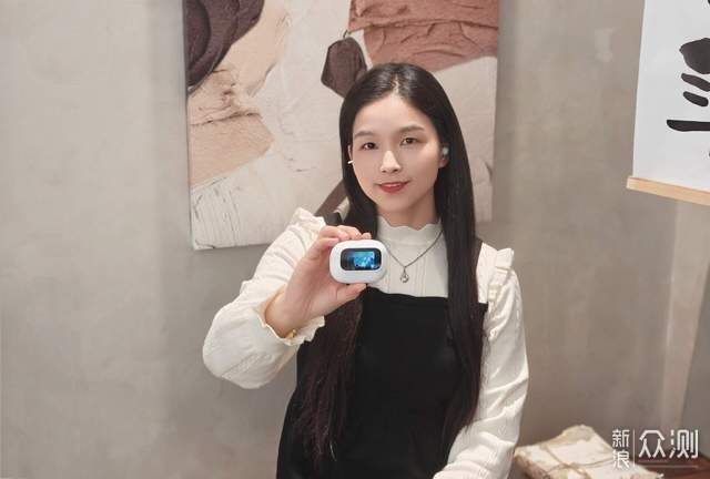 深度測評：這款彩屏開放式耳機怕不是要考研？_新浪眾測