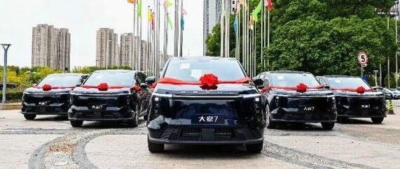 上汽大通：100辆换电MPV全国首批驶入专车平台！破解多人出行难题