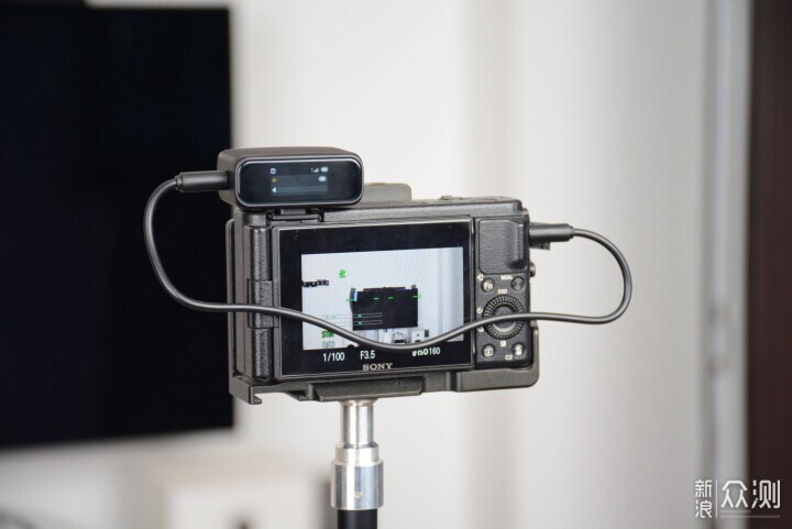 輕鬆實現錄音棚級音質!南卡Qmic領夾麥克風_新浪眾測