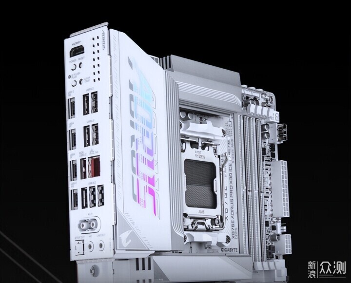 讓X3D CPU性能再爆發技嘉新品主板雙冰雕發力_新浪眾測