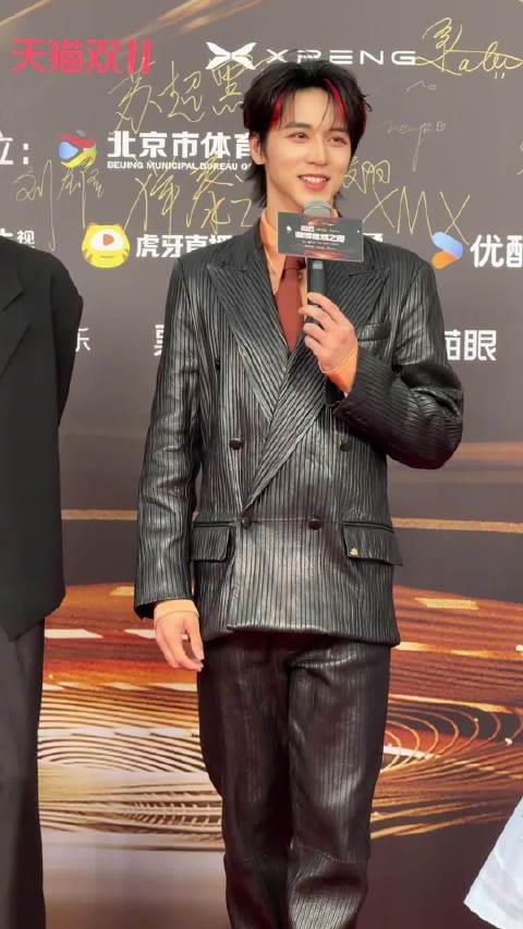 竞燃之夜许魏洲将带来新歌首秀