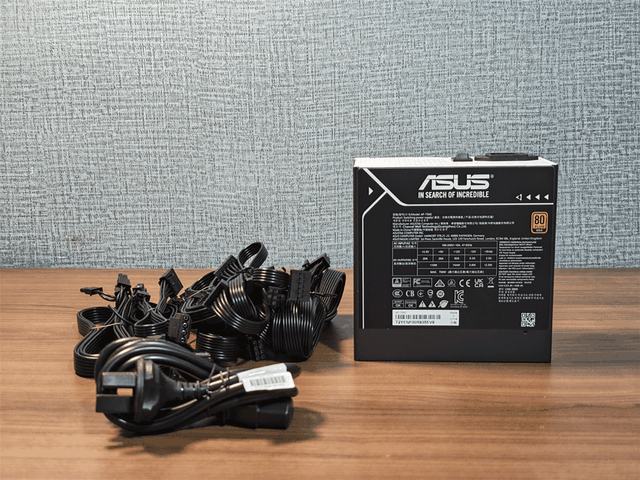 酷炫又冷靜！Asus海王星EVO裝機組合太香了_新浪眾測