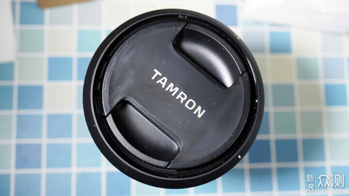 騰龍28-200mm F/2.8-5.6 Di III RXD鏡頭開箱_新浪眾測