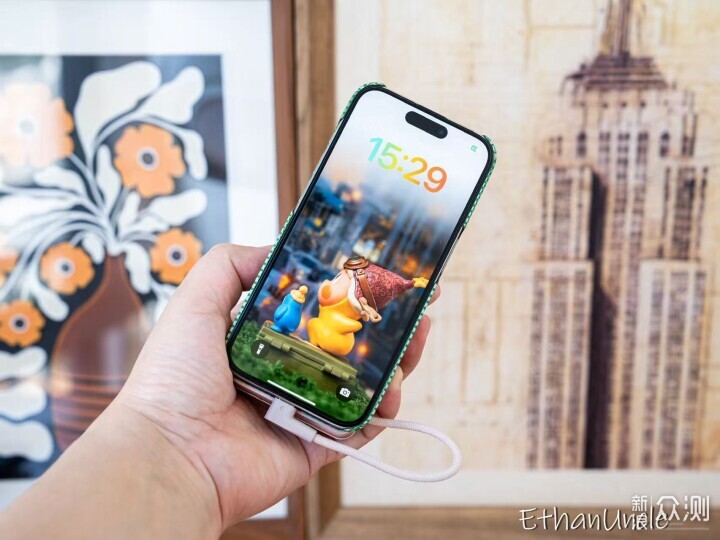 被誇爆的萬能充電寶—idmix 45W四合一充電寶_新浪眾測