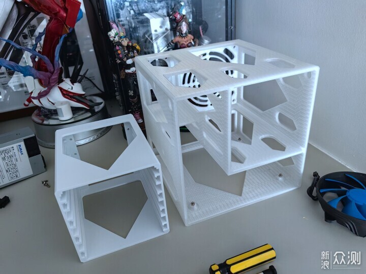 手搓瑪利歐機箱NAS——300元4盤位NAS分享_新浪眾測