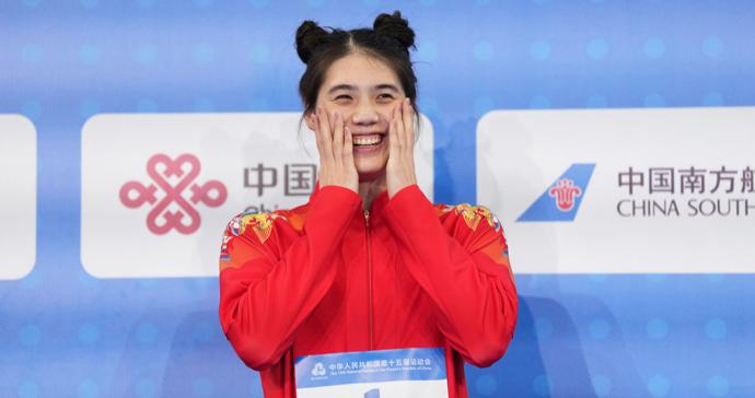 张雨霏：卸下“蝶后” 光环，四征全运为何选择“重启”