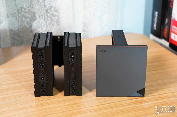 裸機 vs 裝機箱誰才是散熱贏家?實測一下來看_新浪眾測