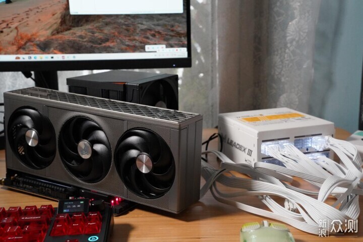 裸機 vs 裝機箱誰才是散熱贏家?實測一下來看_新浪眾測