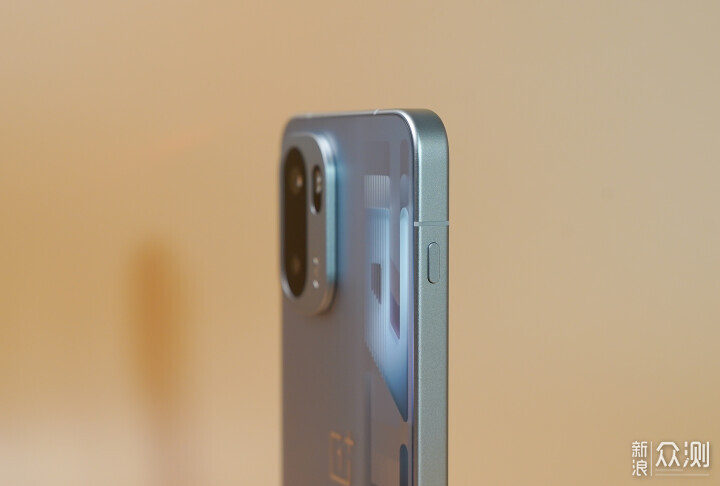 稱職的中端手機王者,7大方位評測一加Ace 6_新浪眾測