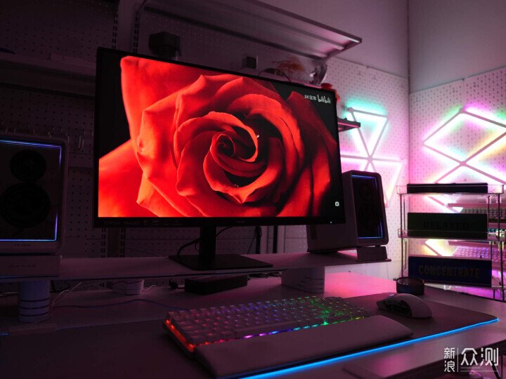 選星艦系列 S73M Pro 顯示屏，不再抓狂！_新浪眾測