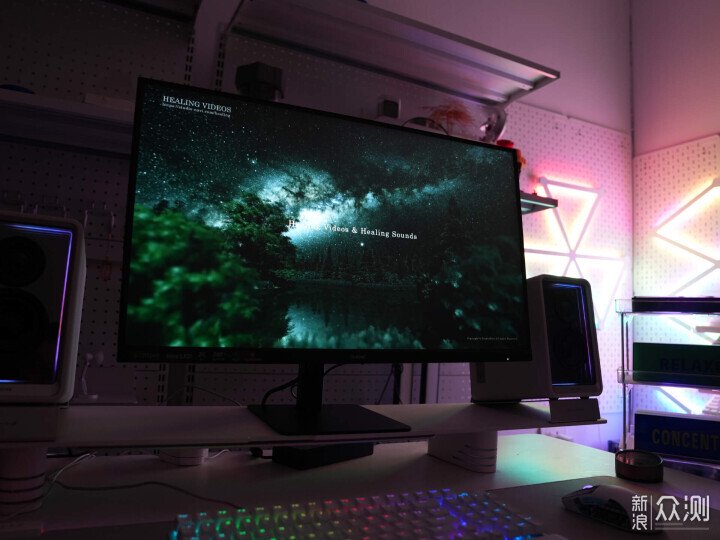 選星艦系列 S73M Pro 顯示屏，不再抓狂！_新浪眾測