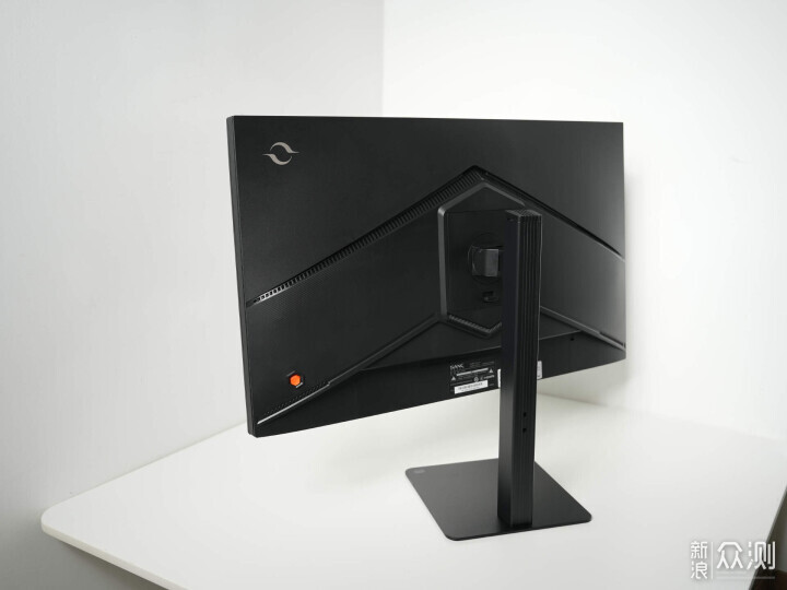 選星艦系列 S73M Pro 顯示屏，不再抓狂！_新浪眾測