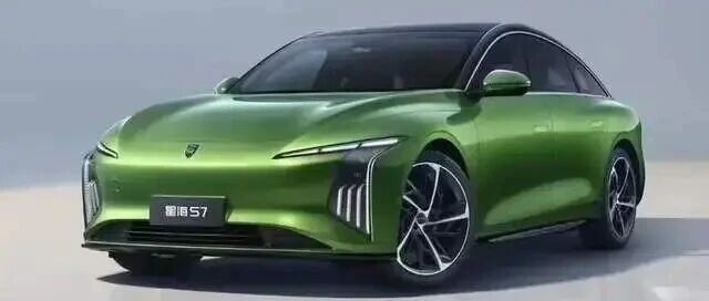 星海汽车旗下纯电轿跑S7迎来重磅升级，800V超快充版正式上市